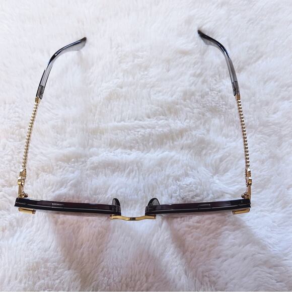 Gia Clear Light Purple Chain Link Oversized Sunglasses - Picture 5 of 12